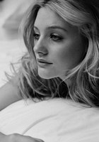 萝玛拉·嘉瑞 Romola Garai
