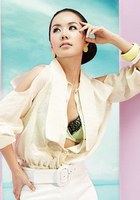 严正化 Jeong-hwa Eom