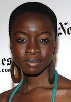 丹娜·奎里拉 Danai Gurira