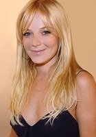 莫莉·斯坦顿 Molly Stanton