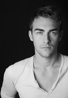 汤姆·奥斯汀 Tom Austen