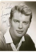 特洛伊·多纳胡 Troy Donahue