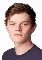 罗伯特·阿拉马约 Robert Aramayo